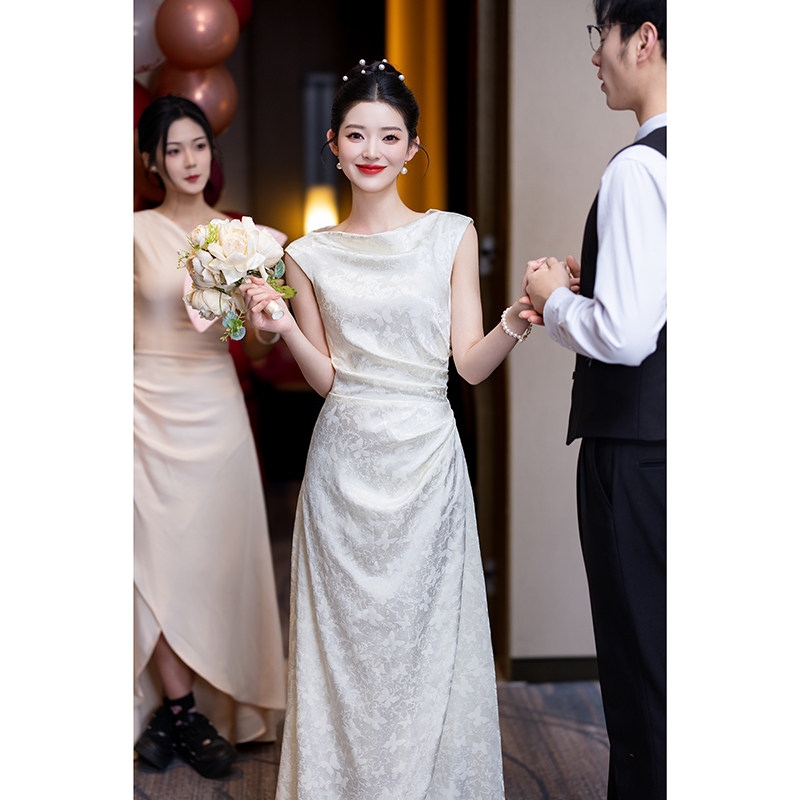 Новое платье для тостов cheongsam в китайском стиле, сертификат о помолвке, юбка для вечернего платья для проведения ежегодной встречи, 2025 высококачественный халат высокого качества