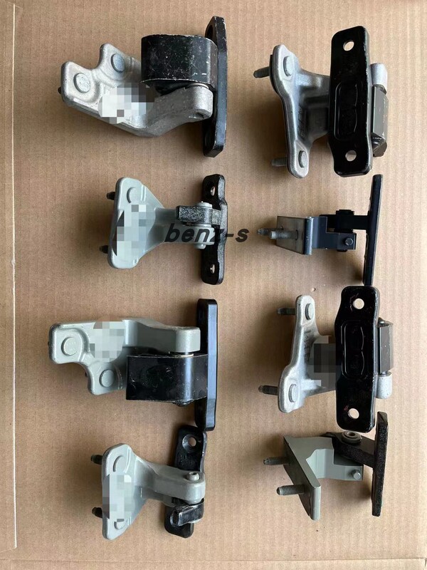 Mercedes-Benz C180C200C260C300 Door Hinge E200E260E300 Door Limiter Glc300 Hinge