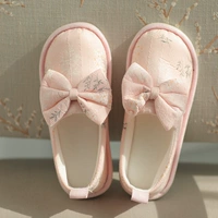 Розовый (один размер)