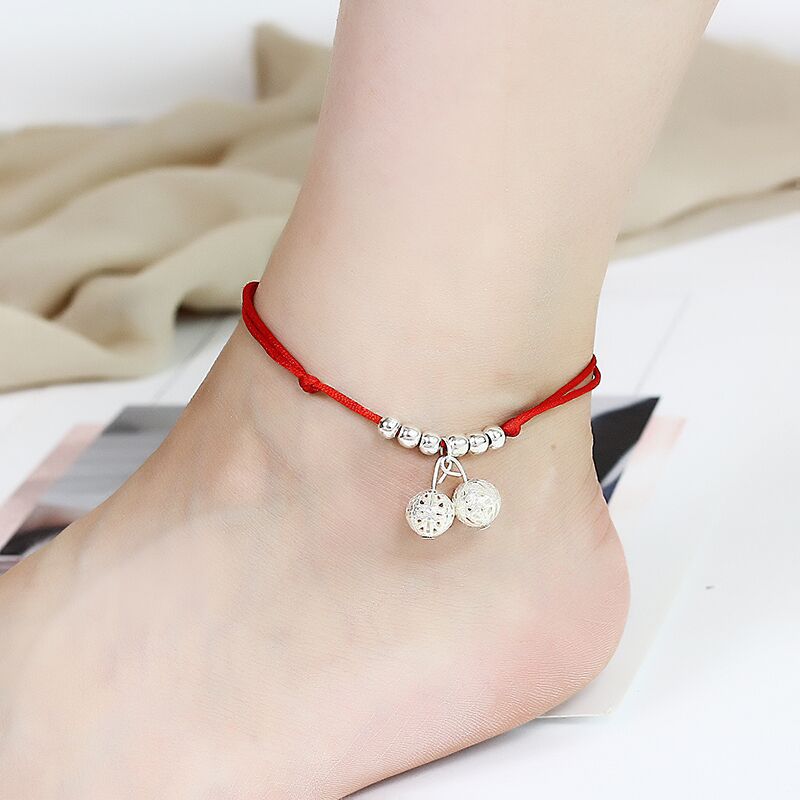 Năm sinh dây đỏ vòng chân nữ đơn giản chuông gợi cảm khóa an toàn handmade bạn gái gió đôi cửa hàng phụ kiện