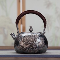 Yunnan pure handmade silver pot sterling silver 999 kettle home handle beam silver teapot retro hammer pattern peony silver pot