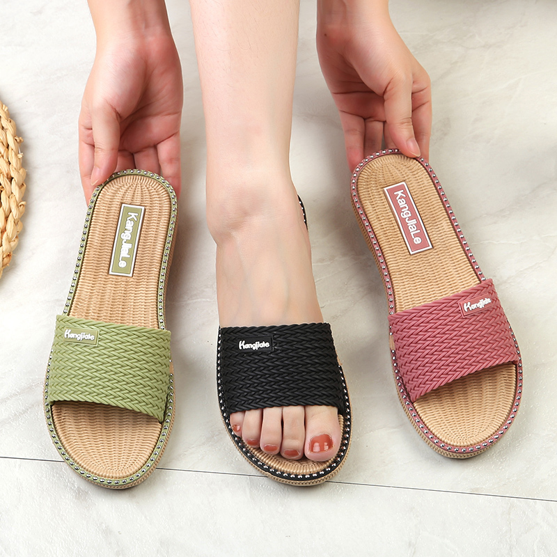 Non-Slip, Waterproof, Versatile, Fashionable Home and Outdoor Sandals, Flat-Soled Beach Sandals, Thick-Soled, Wear-Resistant, Outdoor Wear 2024 Non-Slip, Waterproof, Versatile, Fashionable Home and Outdoor Sandals, Flat-Soled Beach Sandals, Thick-Soled, Wear-Resistant, Outdoor Wear 2024