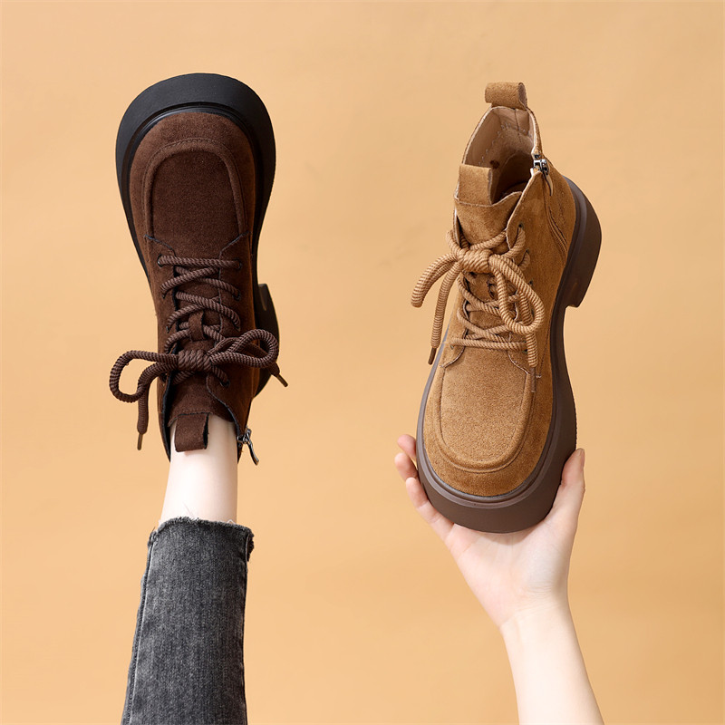 超スタイリッシュな女性用マーティンブーツ。2025年秋冬新作、売れ筋の厚底、滑り止め、ソフトソール、フリース裏地付きショートブーツで、足を小さく見せてくれます。