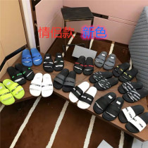 New products Summer men and women slippers sandals and tug boomers Beach Holiday Wear Cool Tug Senior Letters Lovers Slippers