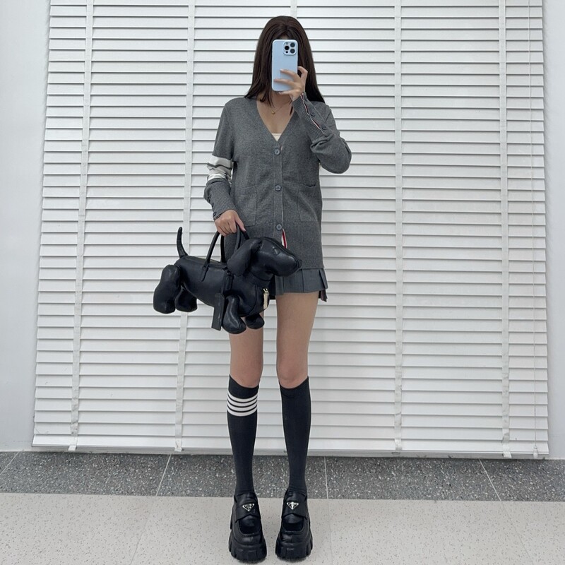 It Trendy Brand Tb Wool Knitwear Gd Star Same Style Male and Female Couple Knitwear V Neck Slim Cardigan Long-Sleeved Jacket