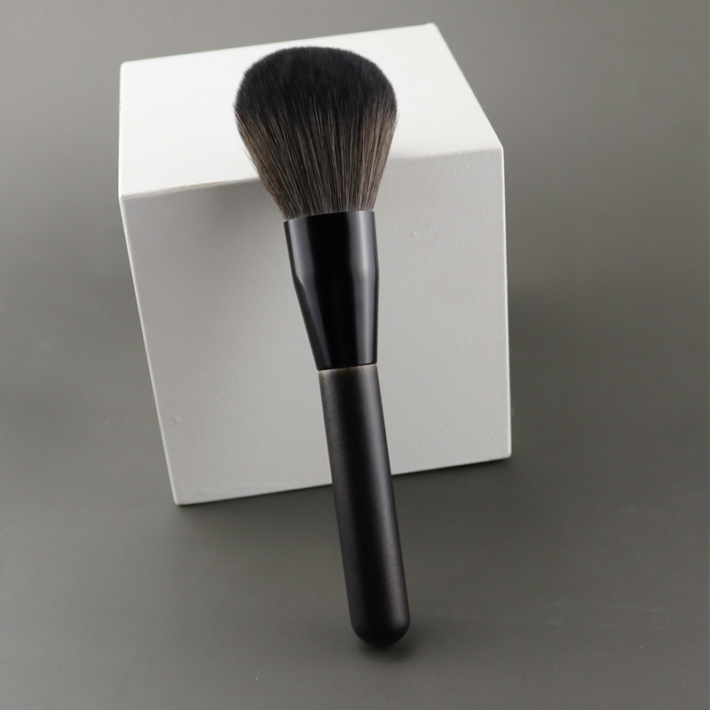 Makeup brush Powder Brushed Honey Pink Blush Brush Female makeup Makeup Makeup on makeup Makeup Tools Soft Big-Loose Powder Brush