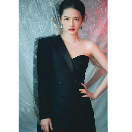 Черное элитное вечернее платье, короткий костюм, мини-юбка