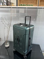 Зеленый вместительный и большой чемодан, 26 дюймов