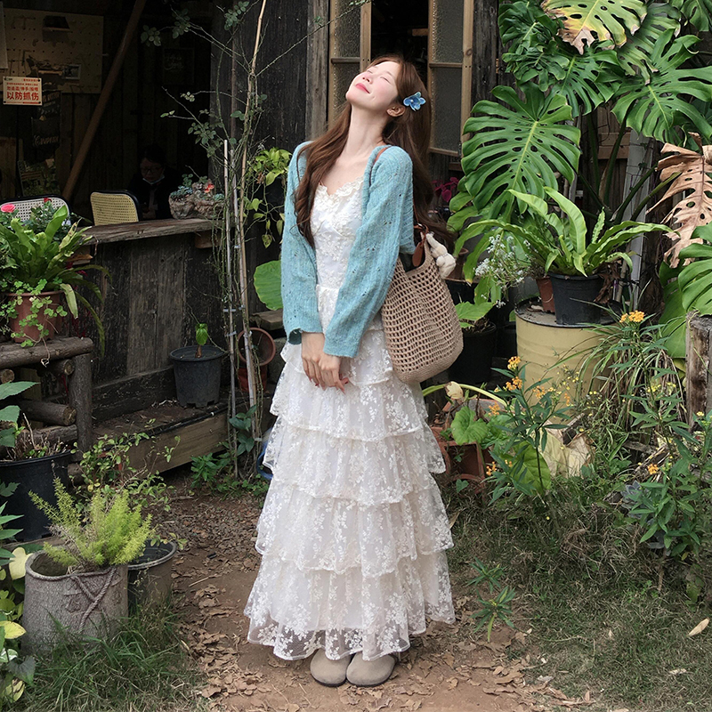 Early Spring Beautiful Korean-Style Preppy Knit Cardigan and Tiered Slip Dress Set for Women 2026 New Collection