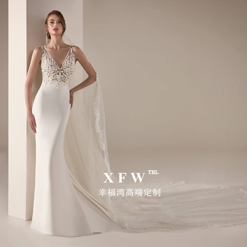 Deep V Sexy Brigade slapped light wedding dress 2022 new Herbenfa Temperament Satin Fish Tail Nepotism Dress Tuxedo Trailing