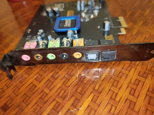 Dolby окружает 5.1 инновации Recon3d SB1350 Звуковая карта, спасибо, клетчатки, питающие куриные игры, слушают