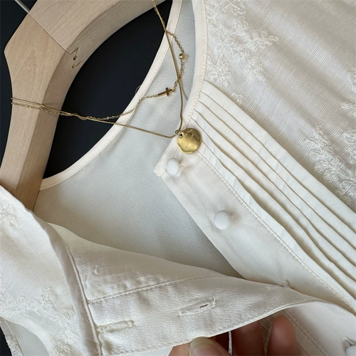 Платье без рукавов без рукавов, жилет, длинная юбка, с вышивкой, круглый воротник