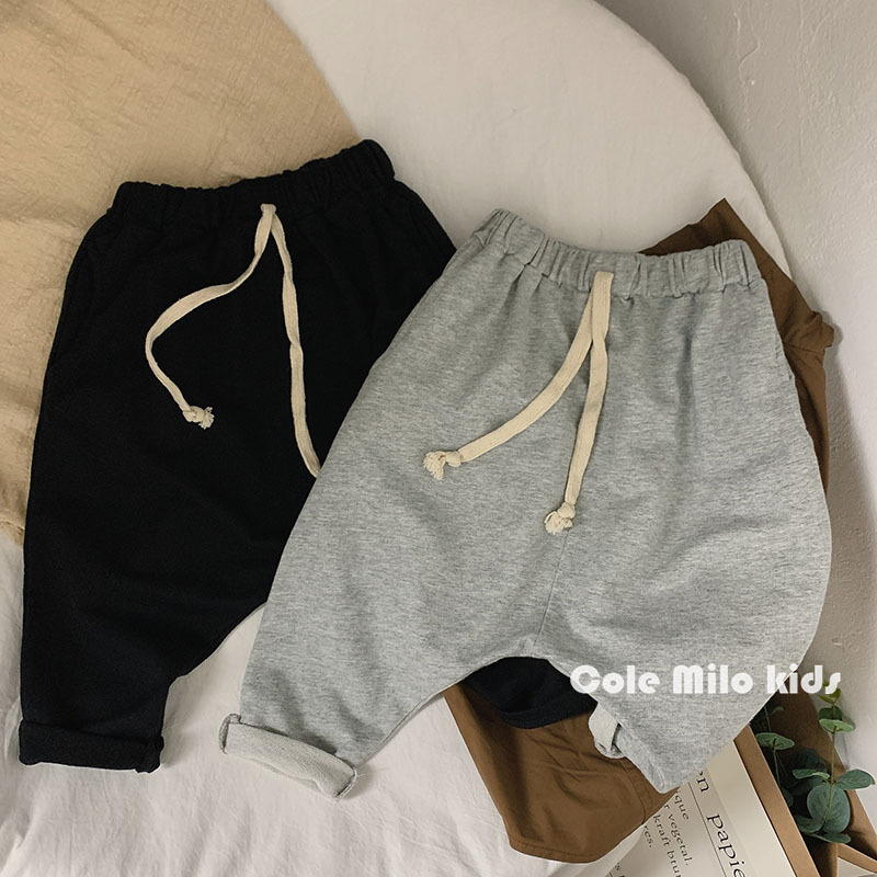Korean Style Boys' and Girls' Sweatpants, Autumn Solid Color Wide-Leg Pants, Children's Pants 2026, Stylish Baby Casual Cropped Pants Korean Style Boys' and Girls' Sweatpants, Autumn Solid Color Wide-Leg Pants, Children's Pants 2026, Stylish Baby Casual Cropped Pants