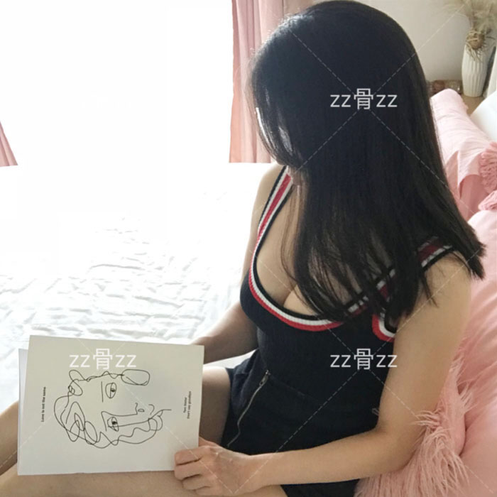 ZZ xương ZZ Châu Âu và Mỹ sọc màu gợi cảm phù hợp với áo thun rộng eo hình chữ U co giãn co giãn quần thể thao nữ