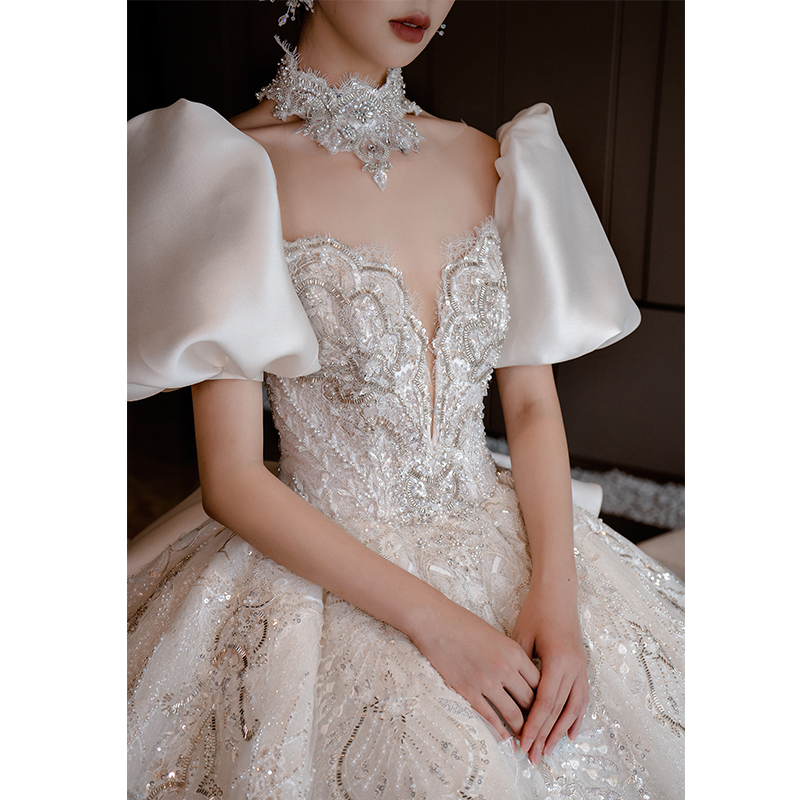 Wedding dress, 2023 collection, french style, suitable for teen, open shoulders