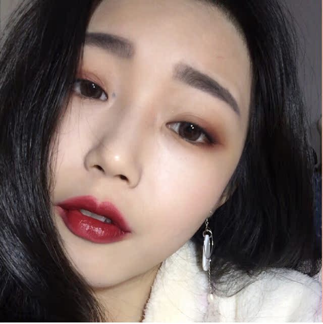Một ngôi nhà nhung mờ mờ môi 405200 thay thế màu sắc sinh viên bền màu không dễ dàng để tẩy son bóng chính hãng - Son bóng / Liquid Rouge son tint bóng innisfree	