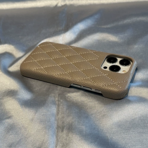 Совместимый мобильный телефон с ромбовидным узором, защитный чехол, в стиле Шанель, iphone, 14promax, защита при падении, изысканный стиль, простой и элегантный дизайн