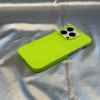 Флуоресцентный зеленый