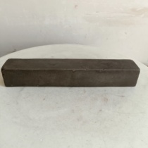 Collection of antiques and miscellaneous study utensils. Qing Dynasty pottery paperweight and ruler. The corners are worn and worn. The entire product is preserved as shown in the picture.