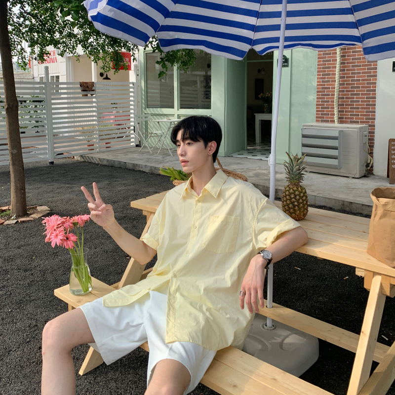 Cream Yellow Short-Sleeved Shirt for Men, Korean Style Trendy Loose-Fitting Half-Sleeved Top, Youthful Style Shirt Jacket Cream Yellow Short-Sleeved Shirt for Men, Korean Style Trendy Loose-Fitting Half-Sleeved Top, Youthful Style Shirt Jacket