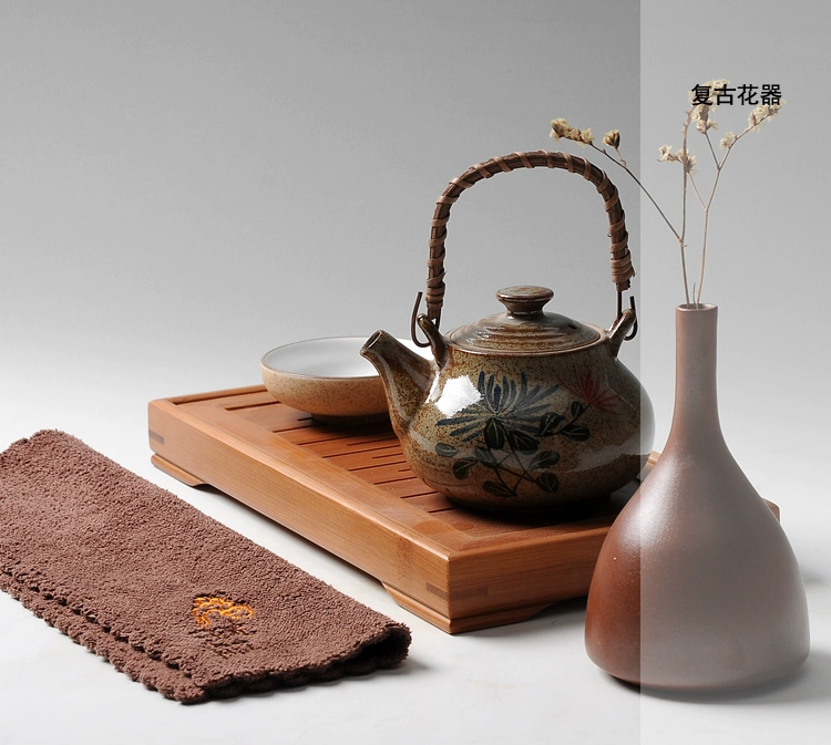 Bình gốm nhỏ trang trí văn phòng bằng đá gốm hoa chèn hoa nhỏ đơn giản trà đạo trang trí phòng khách - Vase / Bồn hoa & Kệ