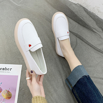 Not tired foot nurse shoes women 2021 spring new net red flat bottom pedal Bean shoes shallow soft bottom white shoes