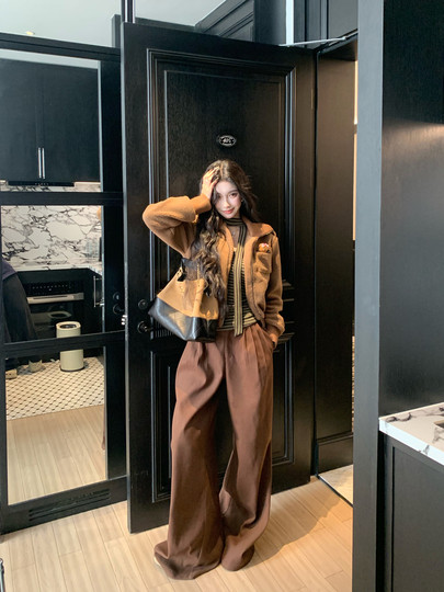 Barb Chill Retro Coffee-Colored Wide-Leg Pants for Women 2025 Winter Old Money Style High-Waisted Slimming Loose Casual Straight Pants