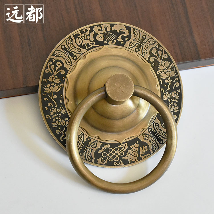 Antique large door handle Chinese vintage retro solid wood large door handle old round patterned pull ring pure bronze beast head door ring