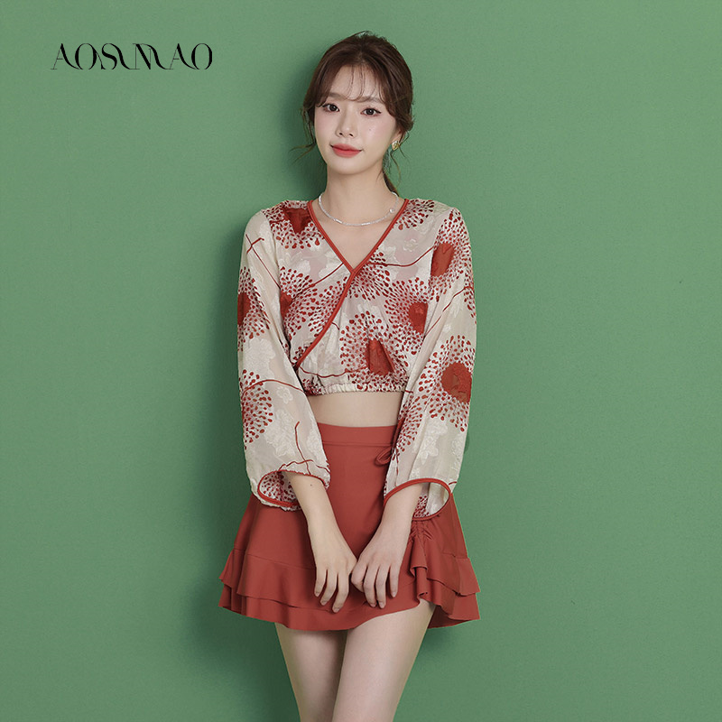 Swimsuit women Summer Two style 2022 new Fashion Inwind conservative long sleeves Slim Cover Skirt Style Flat Corner Swimming