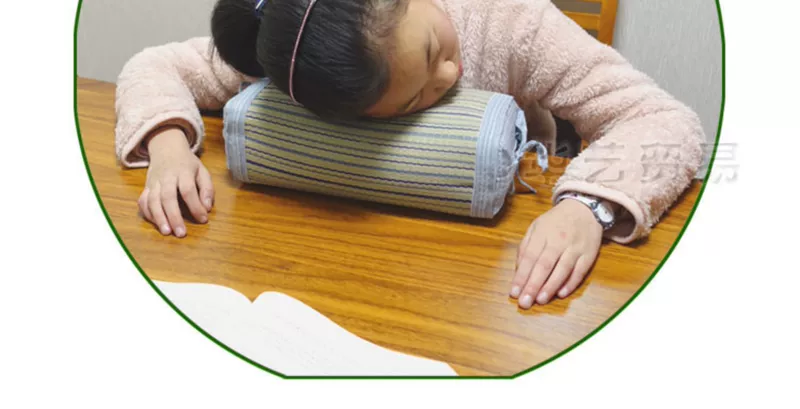 Thảm rơm 蔺 đơn gối ngủ vuông gối xe thắt lưng phong cách Nhật Bản chăm sóc sức khỏe giấc ngủ mùa hè mát mẻ gối thoáng khí - Gối