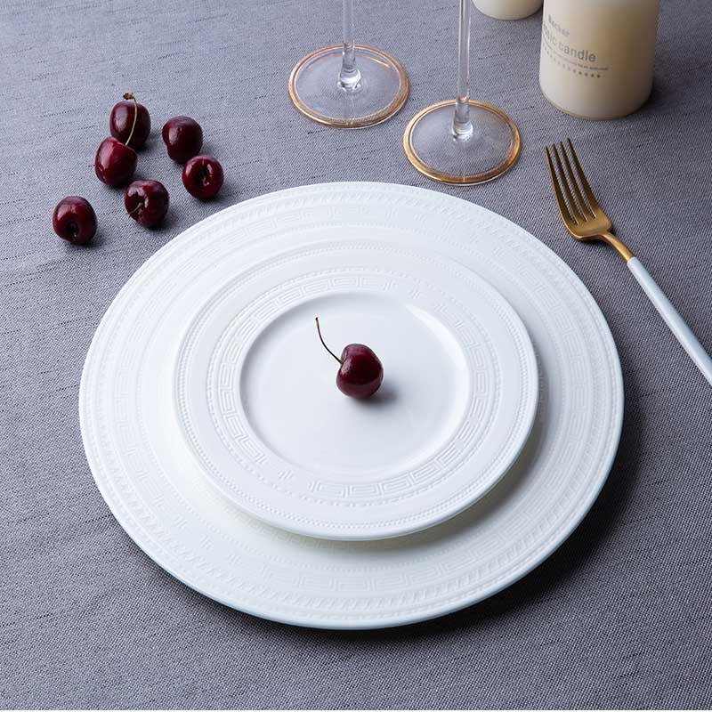 Italian embossed plate ipads porcelain dish dish household utensils European tableware creative household steak plate microwave