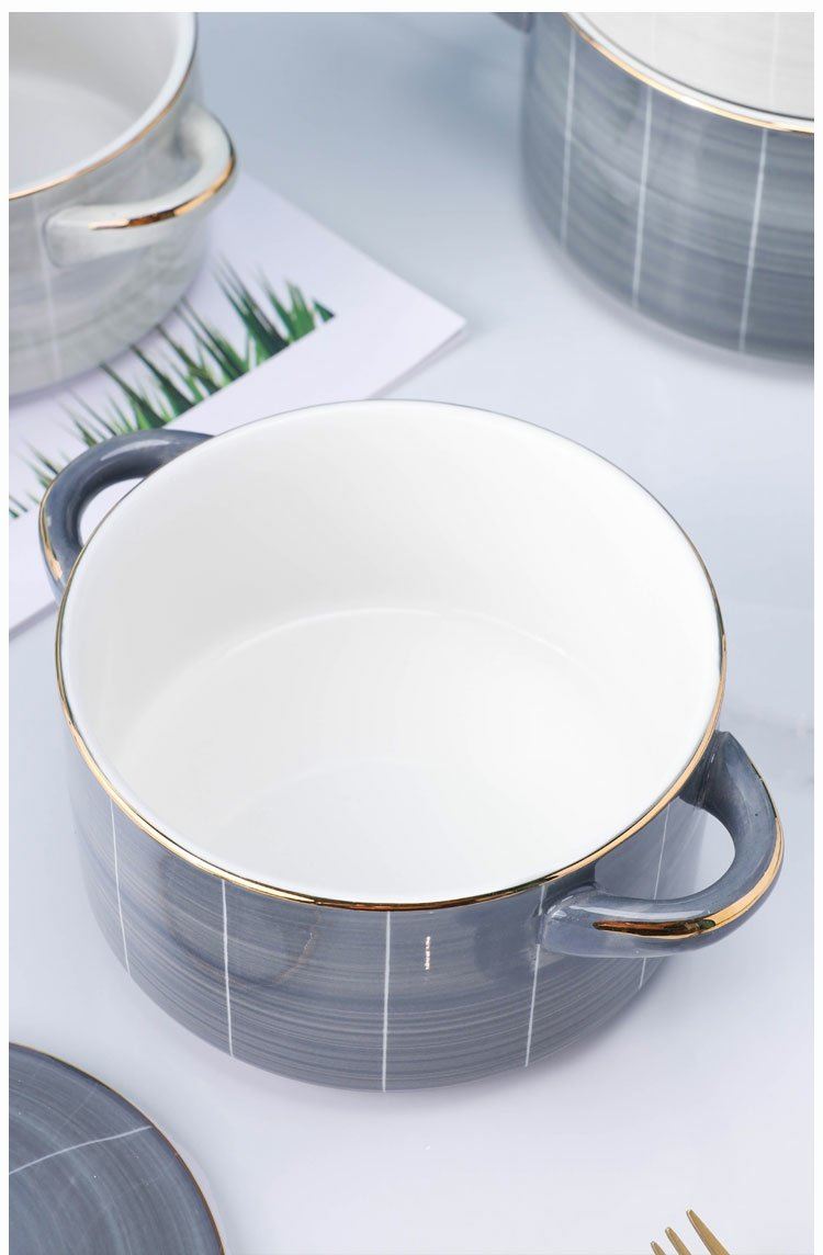 As The home large kitchen condiment jar ceramic pepper oil tank Europe type seasoning salt sugar pot hot pepper pot