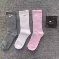 Белые высокие сапоги, стиль 10