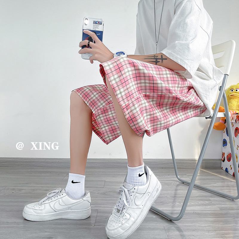 Pink Shorts for Men, Summer Beach Pants, High Street ins Trendy Oversized Wide-Leg Chanel-Style Plaid Knee-Length Shorts