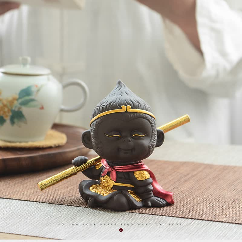 Creative Qiyi Sun Wukong Purple Sand Tea Tea Table to fit personalized Zen Monkey Tea Player Accommodation