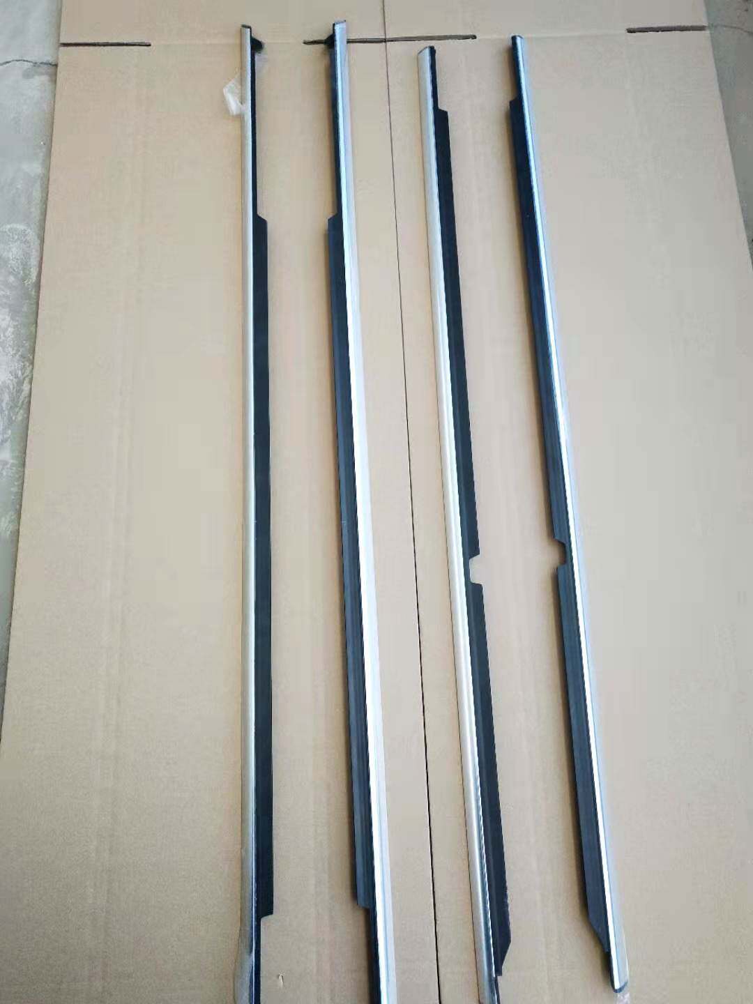 The new Benz C series C180 C200 C260 C300 window bright window window bar out the water pressure