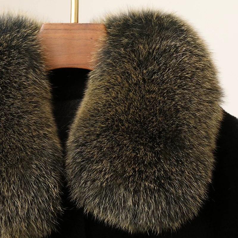 Velvet long woolen jacket, mid-length, for middle age