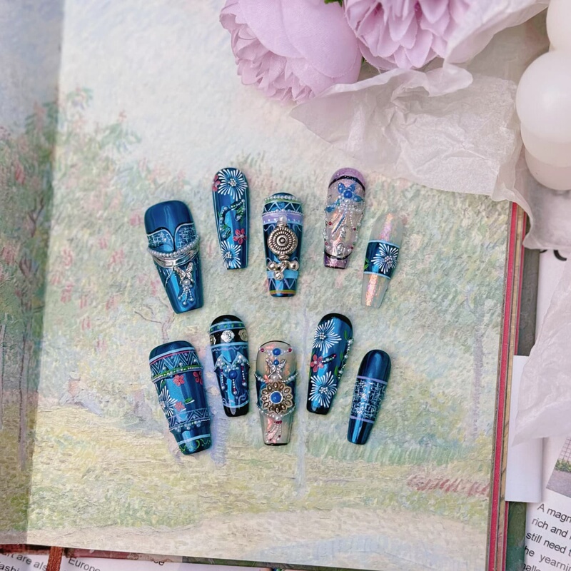Handmade Nails 26021 Yi Ethnic Style Full Nail Hd ins Xiaohongshu High-End Luxury Manicure