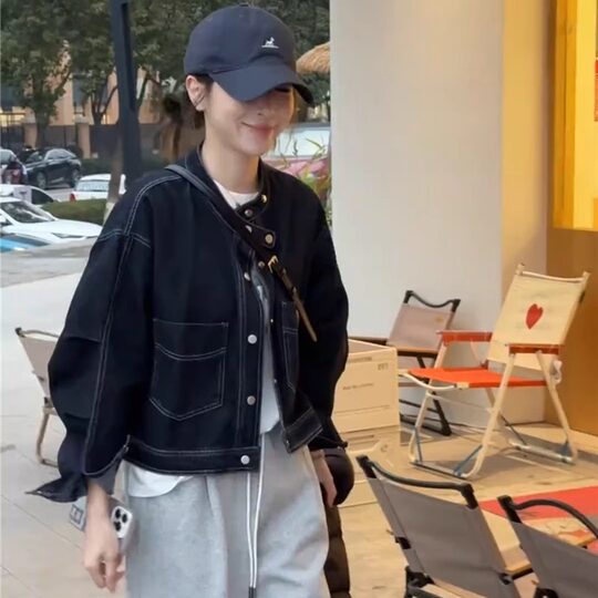 Women's short Autumn 2025 new Korean version