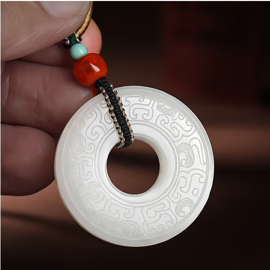 和田玉 羊脂玉彫 江南煙雨 松山水玉牌 時代物 極細工 手彫り 置物 賞