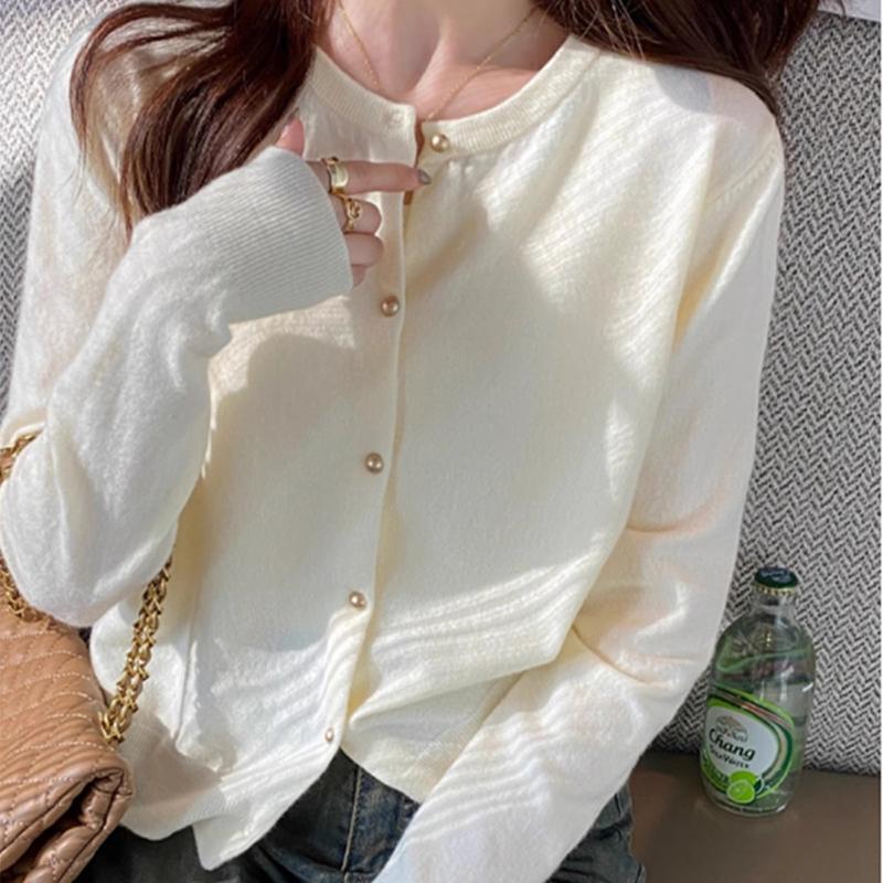 2026 Autumn/Winter New Round Neck Soft Sweater Cardigan Women's Outerwear Long Sleeve Coat Lazy Style Slim Fit Top 2026 Autumn/Winter New Round Neck Soft Sweater Cardigan Women's Outerwear Long Sleeve Coat Lazy Style Slim Fit Top