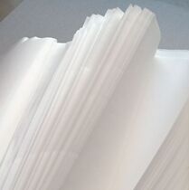 White kraft paper 30 grams of food packaging clothing packaging Burger cake tray pad paper handmade origami