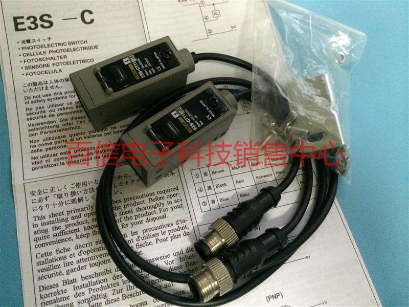 OMRON to the radio and photoswitch sensor E3S-CT11-M1J E3S-CT11-M3J