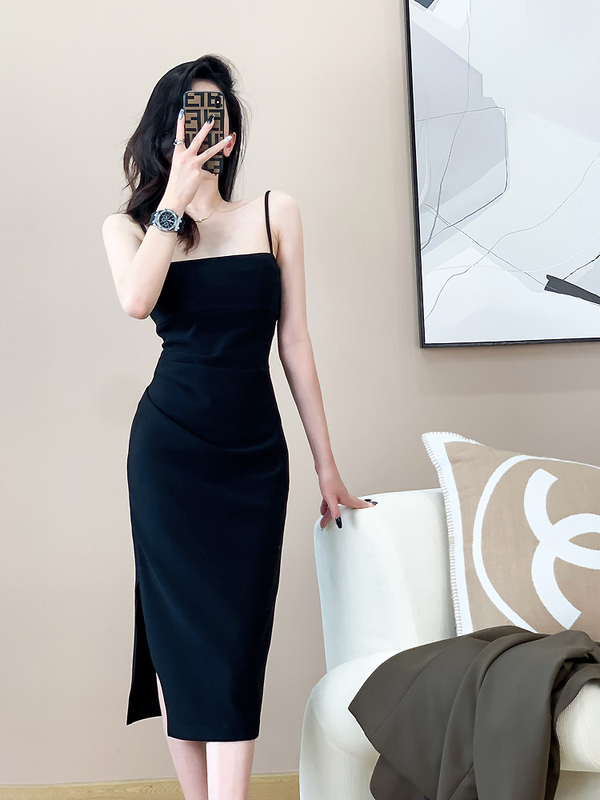 Black Spaghetti Strap Dress for Women, Spring and Autumn, High-End, Petite, Slimming, Sexy, Slit Long Dress, Inner Wear, Bodycon Skirt