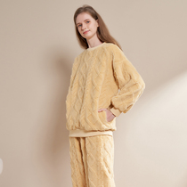 Pajamas female coral velvet winter round neck autumn and winter large size set padded velvet flannel cute can be worn outside winter