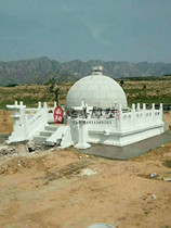 White marble stone cemetery railings manufacturers custom-made various styles marble tomb processing round stone carving tombstones