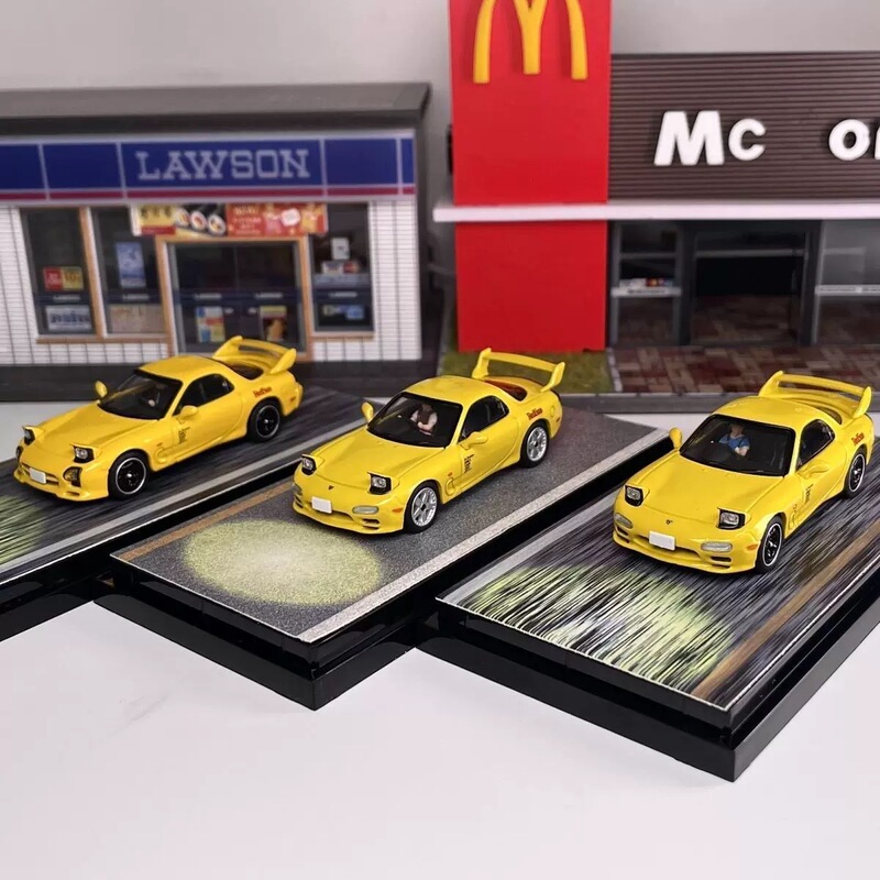 Hobby Japan 1/64 Mazda Rx-7 (Fd3S) Alloy Car Model with Doll Accessories Hj