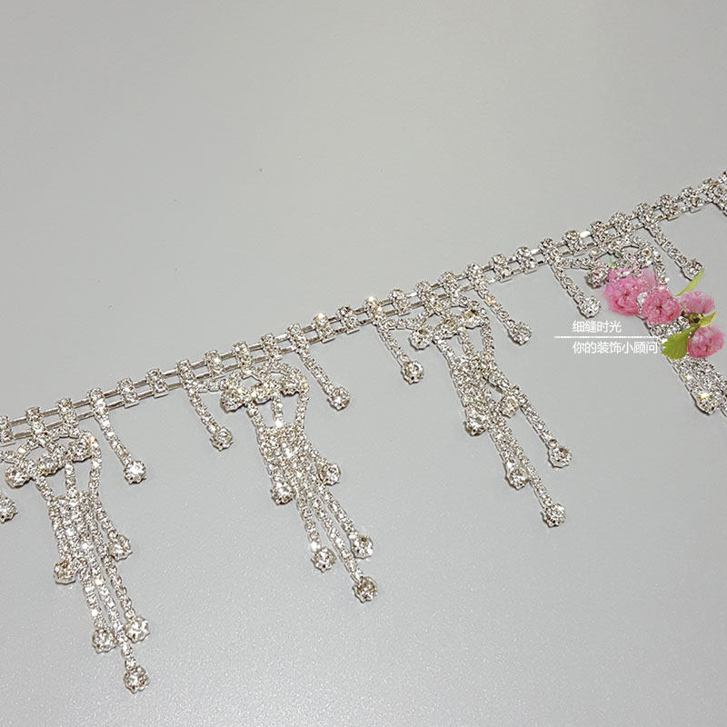 Rows of claw chain with handsewing drilling and decorating wedding dress accessories accessories loist drill chain