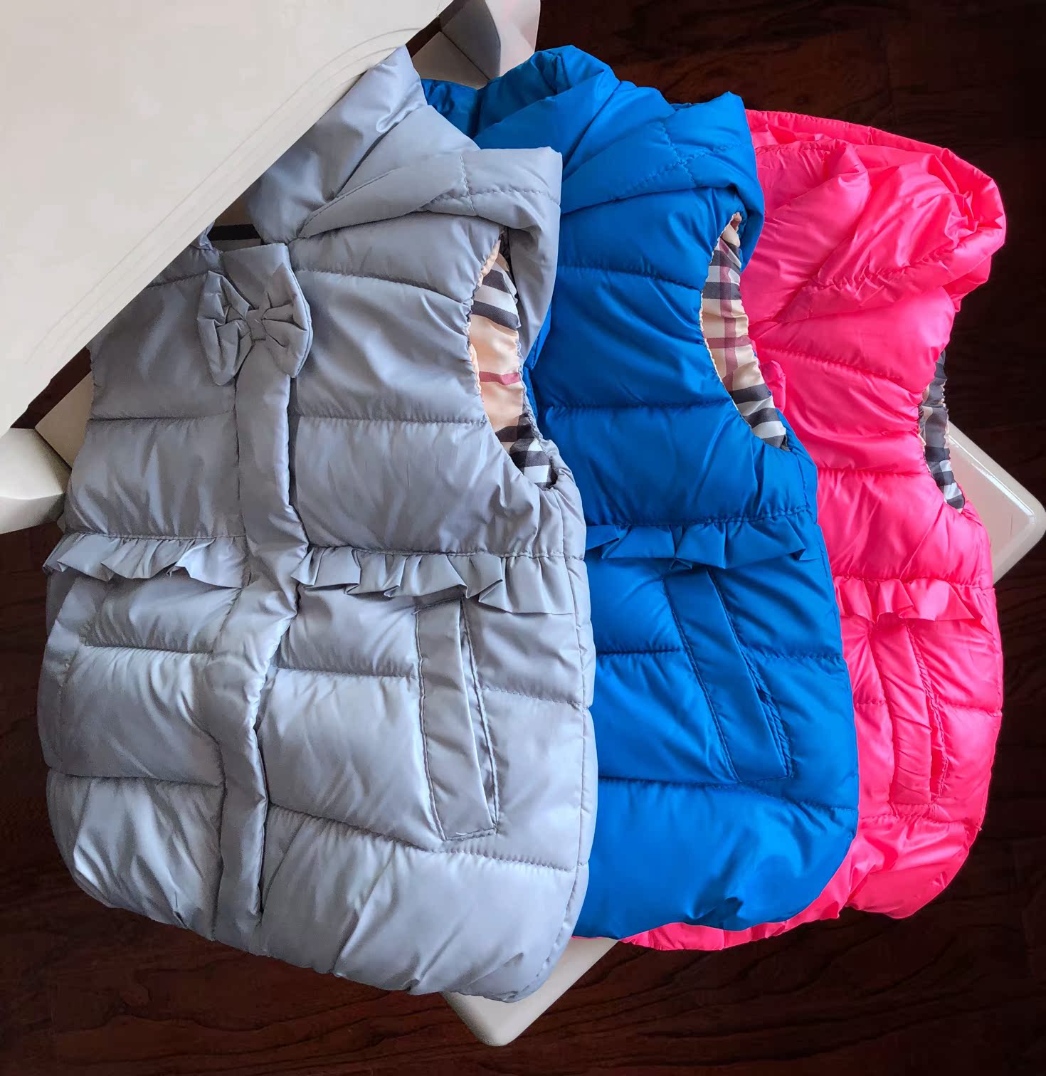 Áo ba lỗ đặc biệt cho bé gái mùa đông áo khoác cotton cho bé áo khoác ba lỗ có mũ bé gái
