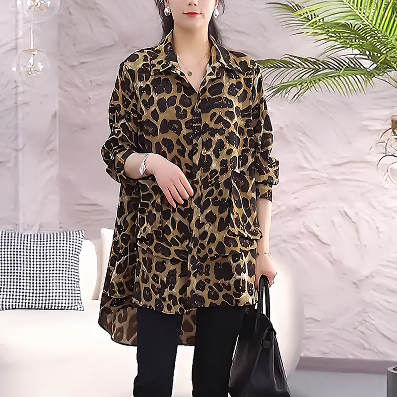 Mid-Length Leopard Print Shirt for Women, 2026 Early Spring New Style, Loose-Fitting Plus Size Unique and Chic Top for Moms